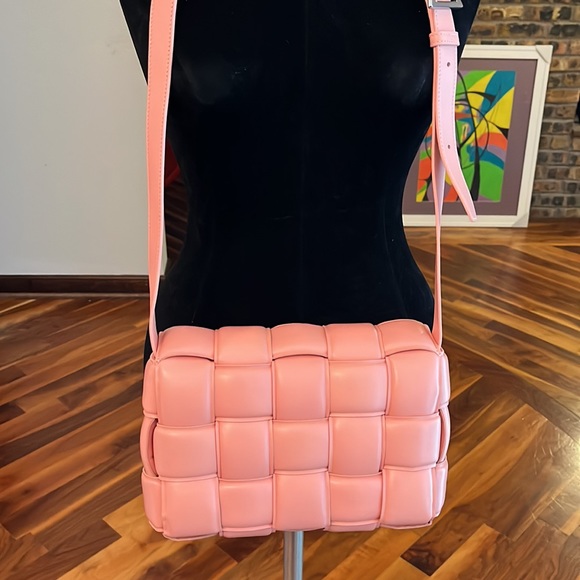 Bottega Veneta Padded Cassette, NEW - Picture 14 of 16